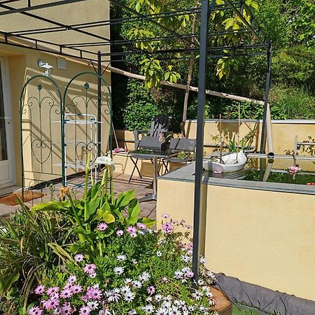 Appartement Aurore En Rez De Jardin Avec Parking Gratuit Ванс Екстериор снимка